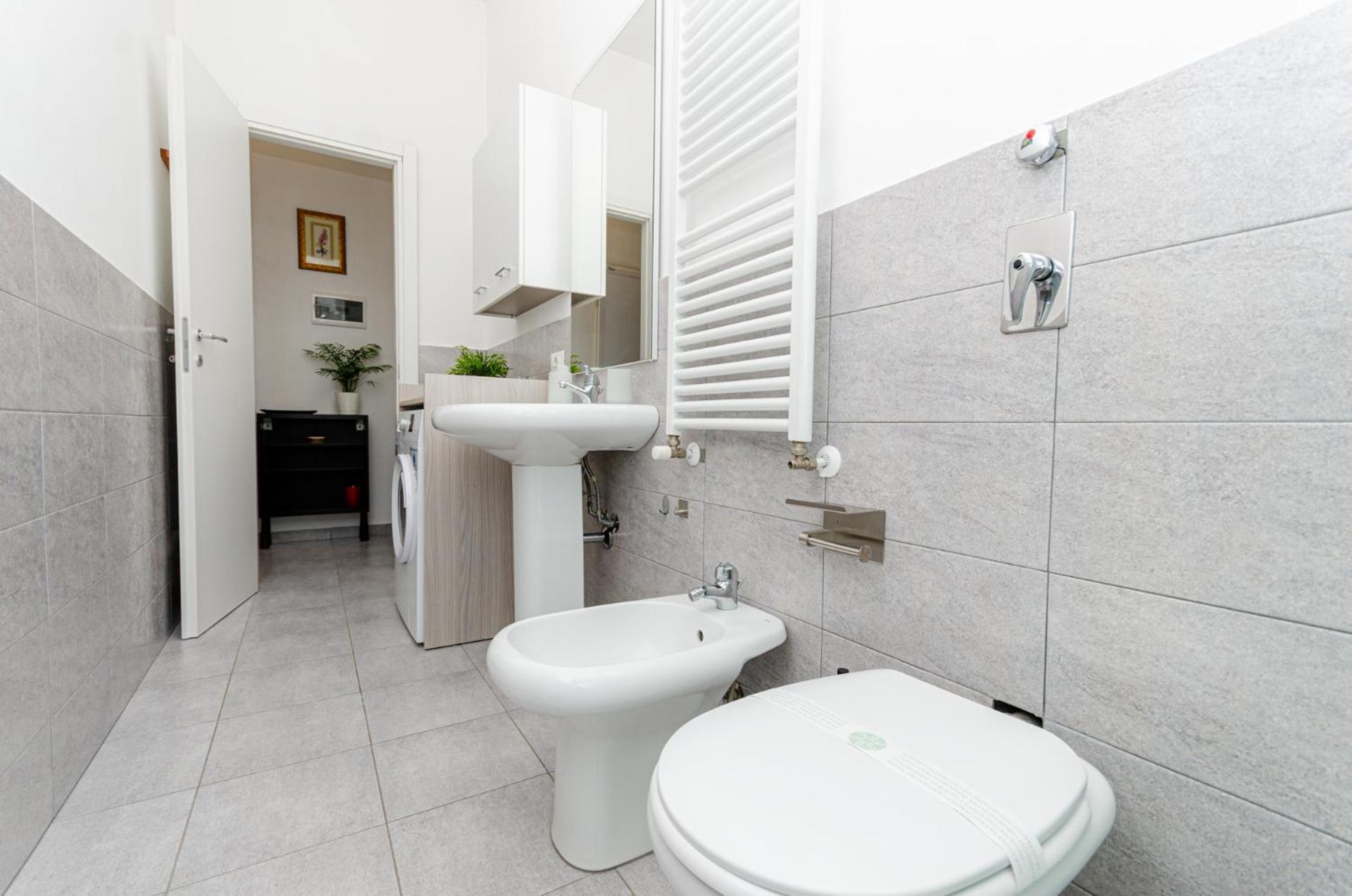 Vivimihome - Crespi House A 3 Minuti Dalla Metro Milan Exterior photo