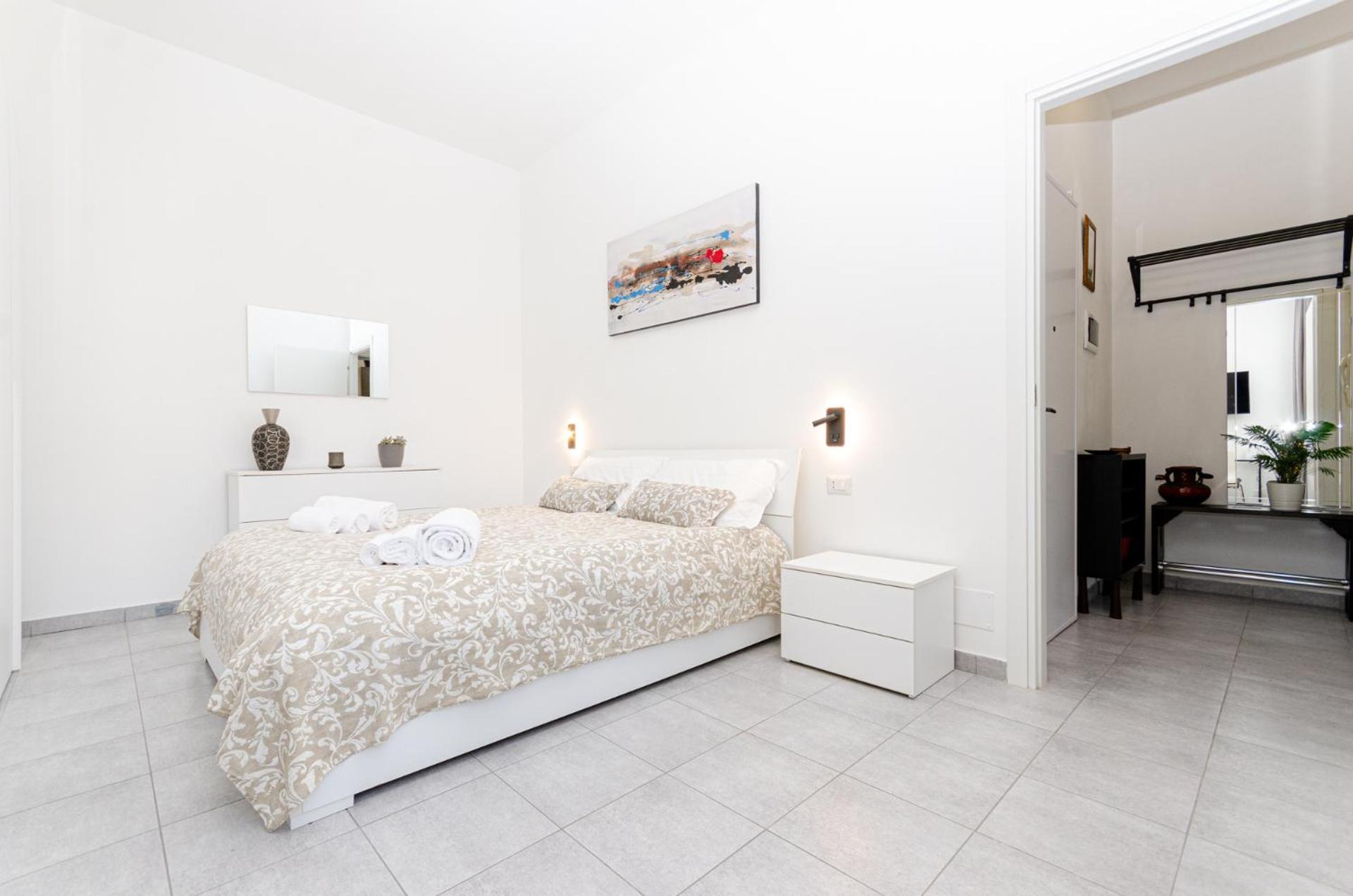 Vivimihome - Crespi House A 3 Minuti Dalla Metro Milan Exterior photo