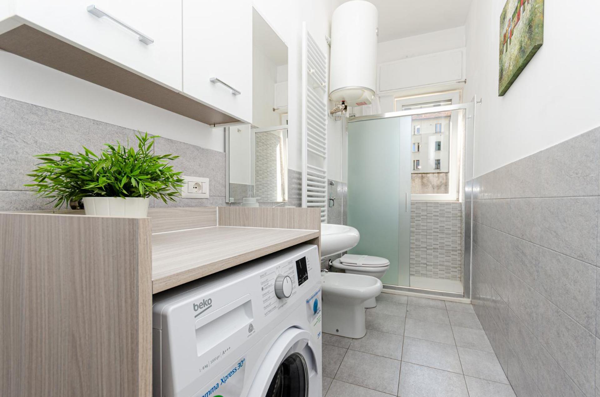 Vivimihome - Crespi House A 3 Minuti Dalla Metro Milan Exterior photo