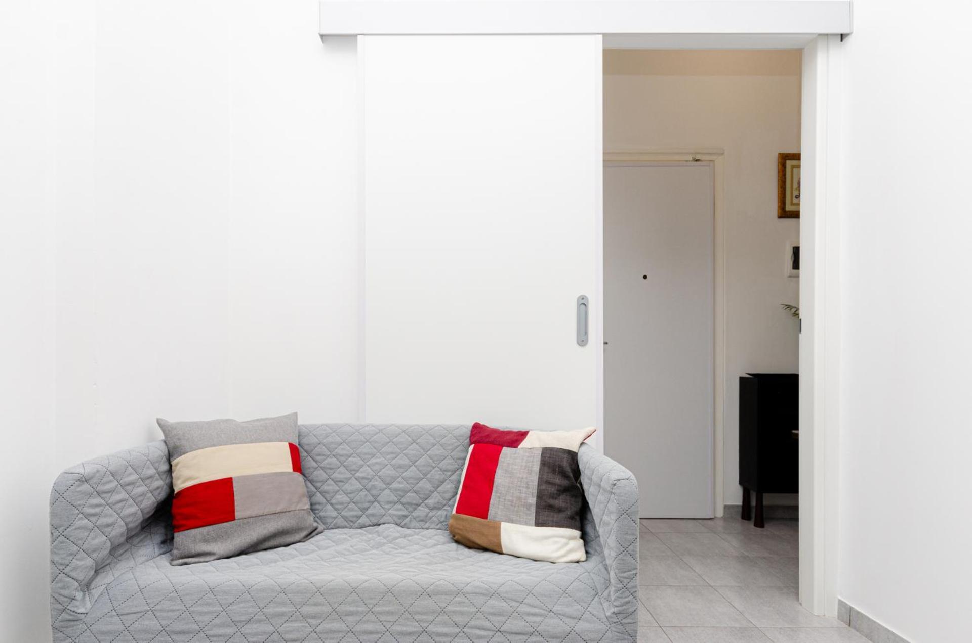 Vivimihome - Crespi House A 3 Minuti Dalla Metro Milan Exterior photo